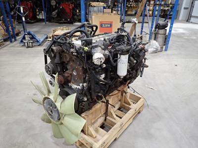 2004 Cummins ISB 200 Diesel Engine CPL 8136