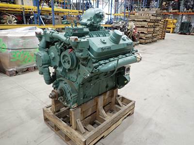 Detroit 8V71 Engine