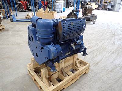 Deutz F4L912 Engine