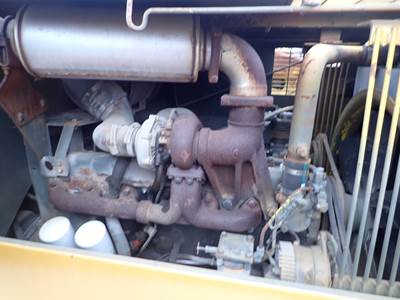International DT466 Engine