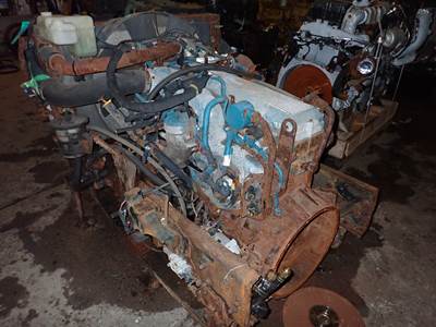 International DT570 Engine