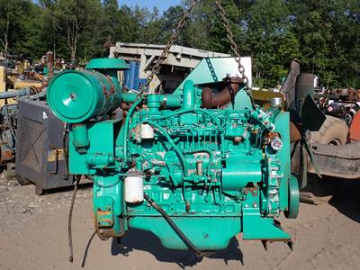 Komatsu S6D110-1 Turbo Diesel Engine 1401 HOURS!