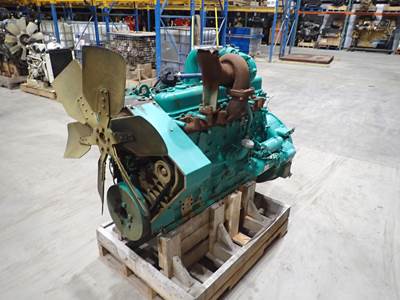 Komatsu S6D110-1 Turbo Diesel Engine 1195 HOURS!
