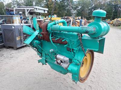 Komatsu S6D105-1 Turbo Diesel Engine 1345 HOURS!