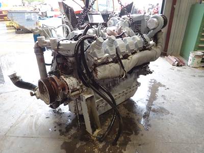 MTU 12V2000 Engine