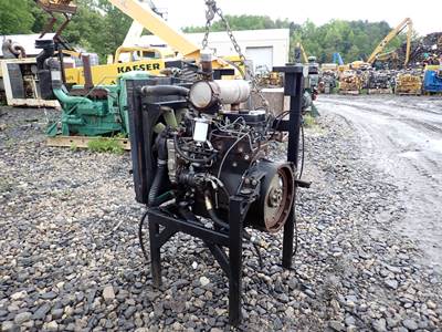 Perkins 1004-4T Engine