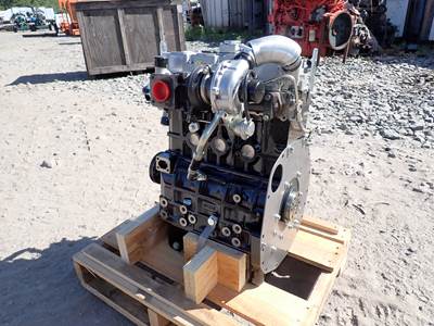 2022 Perkins 404D-22T FACTORY NEW ENGINE!