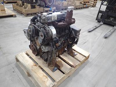 Perkins 704-30 Diesel Engine UA86641 CAT 3034