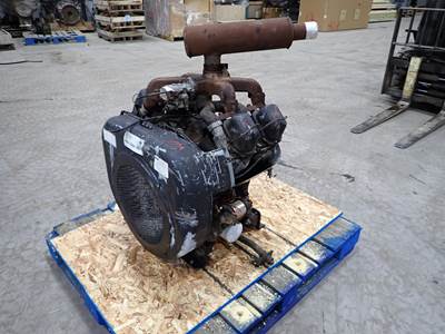 Wisconsin V465D Engine