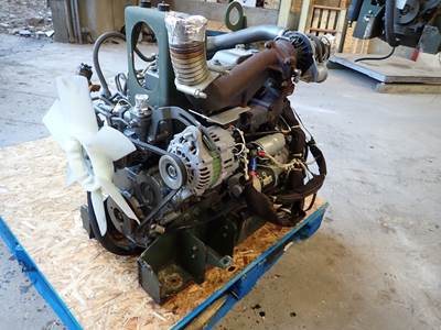 Yanmar 4TNV84T Turbo Diesel Engine 422 HOURS!