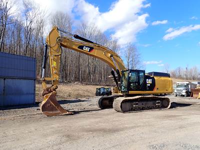 2019 CAT 349FL Excavator Q/C Aux. Hydraulics