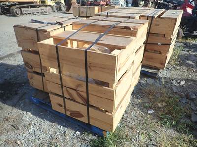 John Deere AT314916 FACTORY NEW ZF Transmission 4 AVAIL PG200329 410J 310J 310SJ