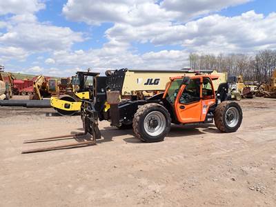JLG 1255 Telehandler