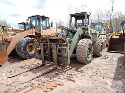 Dresser International M10A Wheel Loader FORKLIFT! Fork Positioners 530