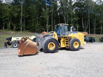 2017 John Deere 844K III Wheel Loader AGGREGATE HANDLER