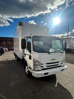 Chevrolet 4500 Box Truck