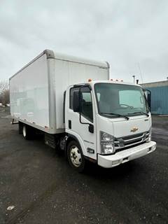 Chevrolet 5500 HD Box Truck