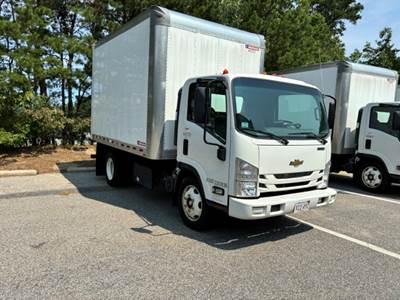 Chevrolet 5500 XD Box Truck