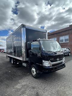 Hino 195 Box Truck - 210HP