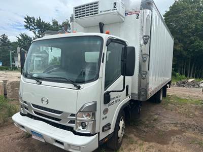 Hino S5 Box Truck