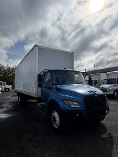 International 4300 Box Truck - 260HP
