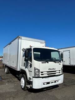Isuzu FTR Box Truck