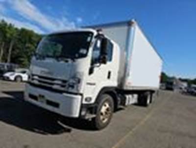 Isuzu FTR Box Truck