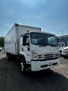 Isuzu FTR Box Truck