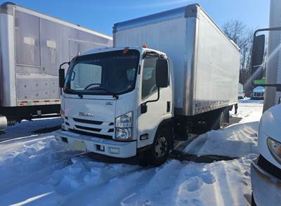 Isuzu NRR Box Truck - 215HP