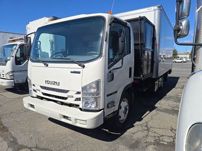 Isuzu NRR Box Truck
