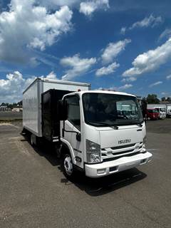 Isuzu NRR Box Truck