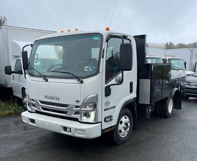 Isuzu NPR HD Flatbed Truck