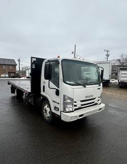 Isuzu NQR Flatbed Truck
