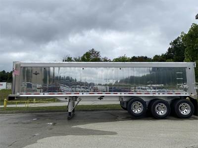 Trailstar 34 ft Frame End Dump Trailer - Tri Axle, Aluminum, Air Ride