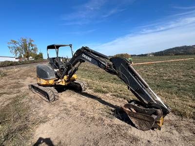 2004 John Deere 50D Excavator