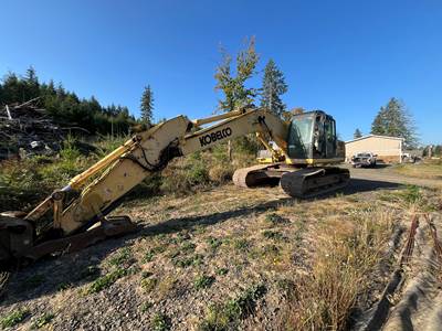 2014 Kobelco SK210-9 Excavator
