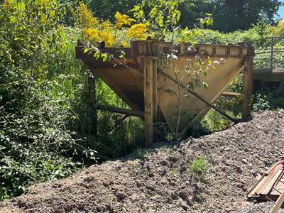 12' X 6'  Feed Hopper