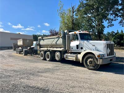 1996 Peterbilt 377 Transfer Truck