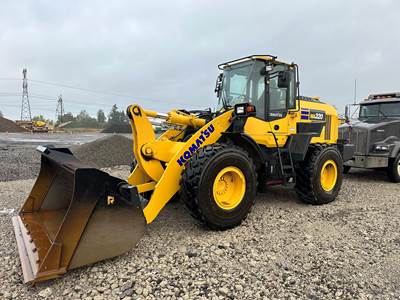 2022 Komatsu WA320-8 Wheel Loader