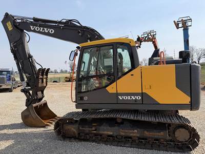 Volvo EC140EL Excavator