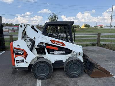 Bobcat S590 Track Skid Steer