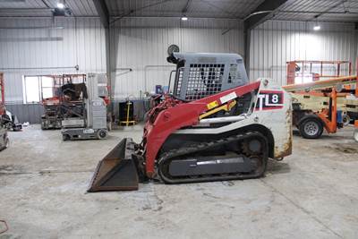 Takeuchi TL8 Track Skid Steer