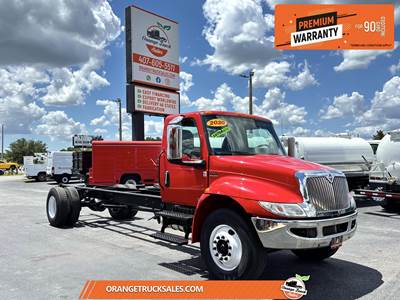 International MV Cab & Chassis Truck - Cummins, 220HP, Automatic