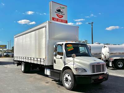 Freightliner M2 106 Curtain Side Truck - Detroit, 230HP, 6 Speed Automatic