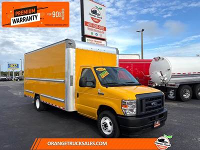 Ford E350 SD 16 ft Box Truck - Automatic, Roll up Door