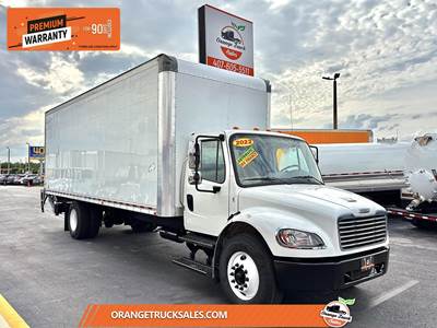 Freightliner M2 106 26 ft Box Truck - 240HP, Automatic, Liftgate