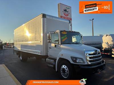 Hino 268 26 ft Box Truck - 230HP, Automatic, Liftgate