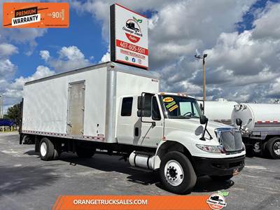 International DuraStar 4300 24 ft Box Truck - 250HP, Automatic, Liftgate