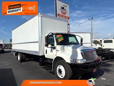 International MV 26 ft Box Truck - 220HP, Automatic, Liftgate