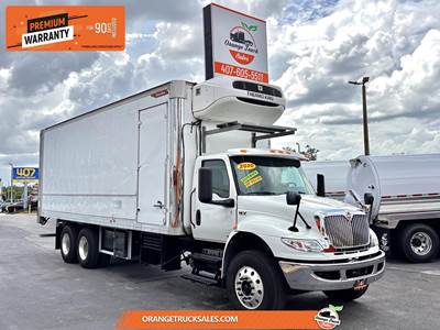 International MV 26 ft Box Truck - 350HP, Automatic, Liftgate